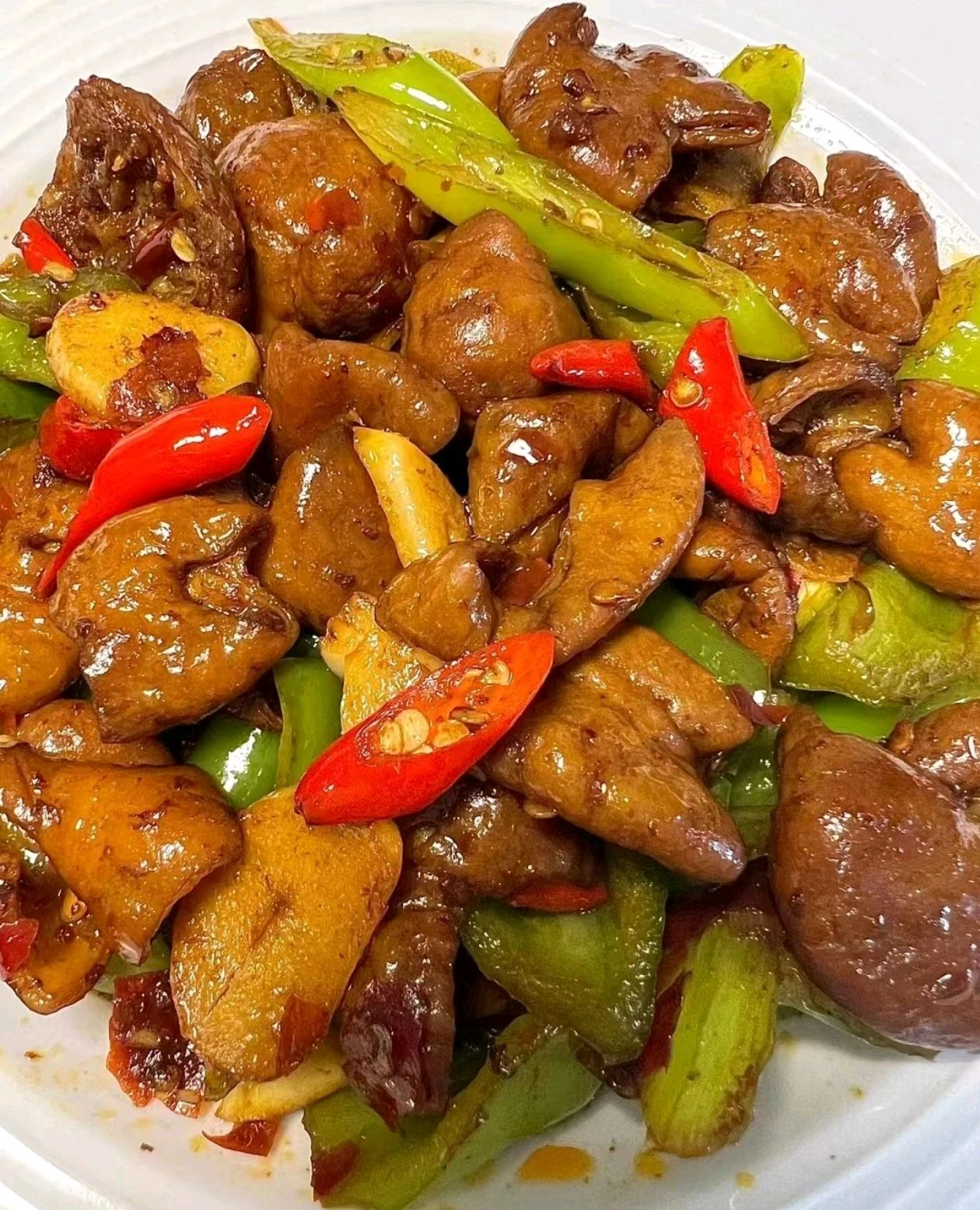红烧肥肠做法视频(红烧肥肠的做法 川菜正宗红烧肥肠做法视频)